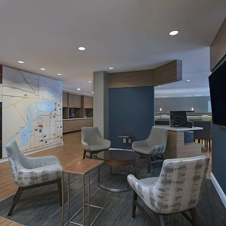 Towneplace Suites Lake Charles Bagian luar foto