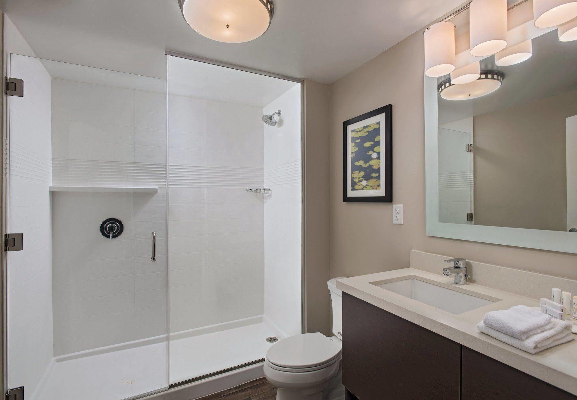 Towneplace Suites Lake Charles Bagian luar foto