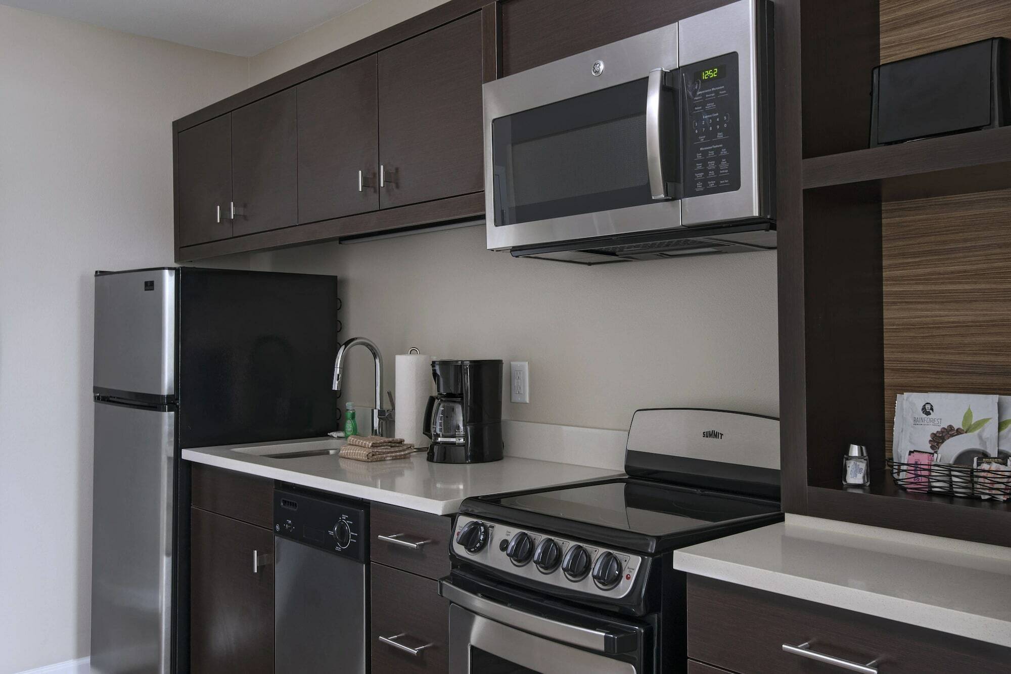 Towneplace Suites Lake Charles Bagian luar foto